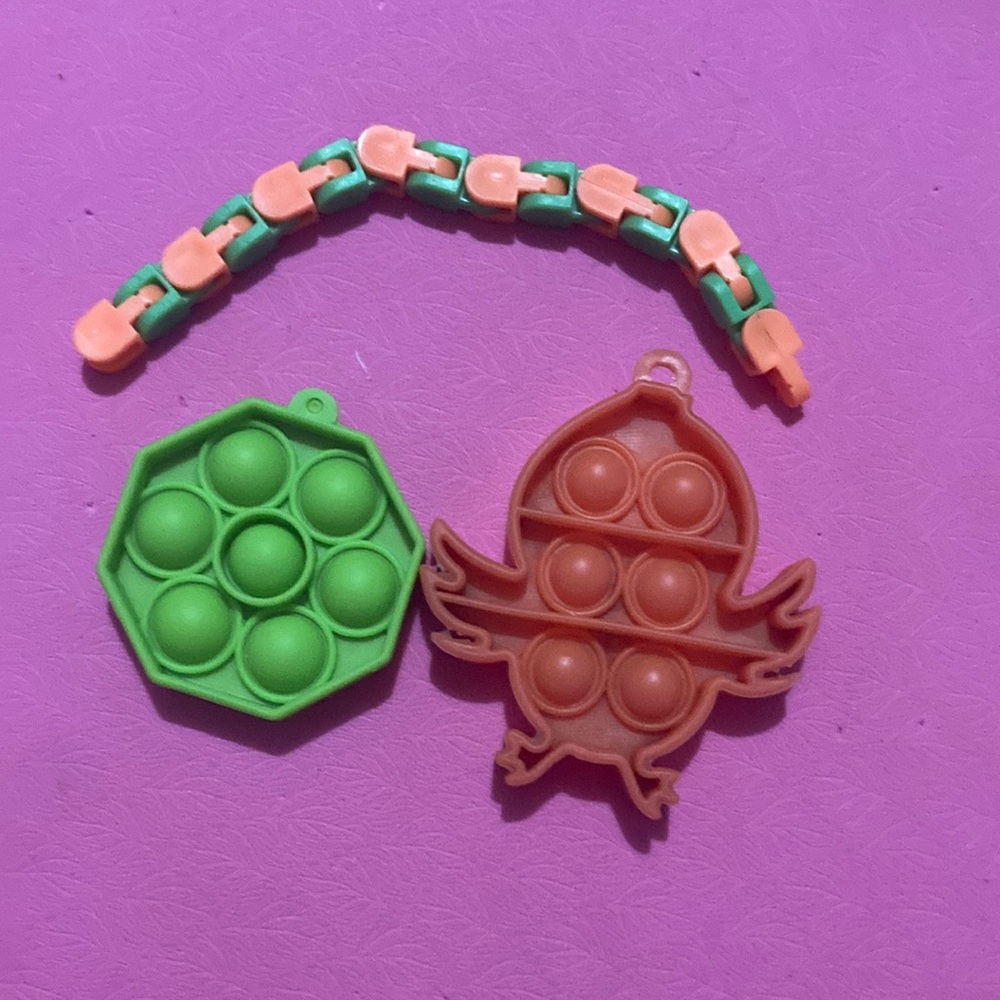 Pop it three-piece fidget bundle